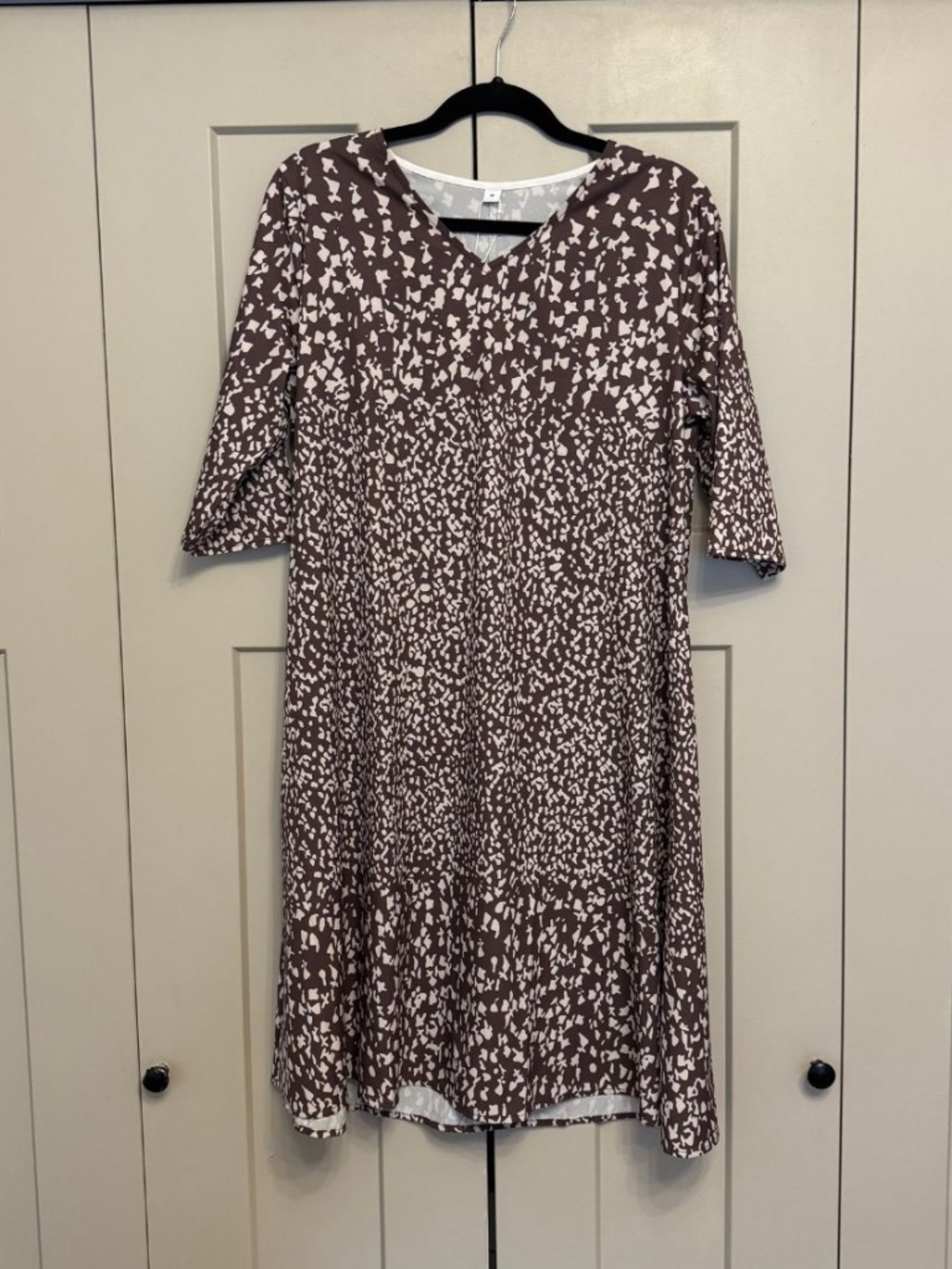 Brown & White Floral Print Midi Dress | V-Neck 3/4 Sleeve Dress | NWT